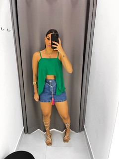 Cropped Erika na internet