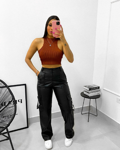 Calça Courino Monique