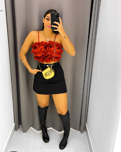 Short Saia Evelin na internet