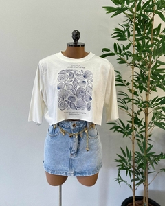 Cropped Tee Conchas Off
