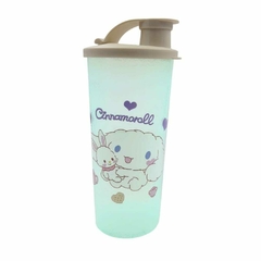 Vaso SANRIO con pico en internet