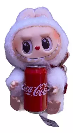 Labubu Monsters CocaCola en internet