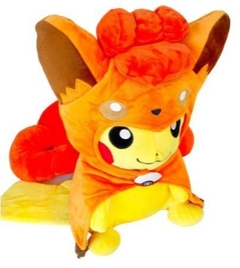 Peluche Pikachu Disfrazado Vulpix Fuego en internet