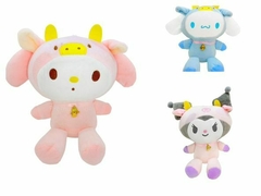 Peluches SANRIO COSPLAY vaquita 20cm