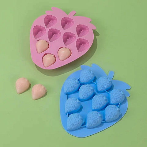 MOLDE DE SILICONA (FRUTILLA)