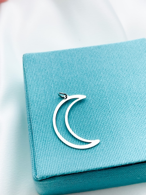 Pingente Lua vazada (G)