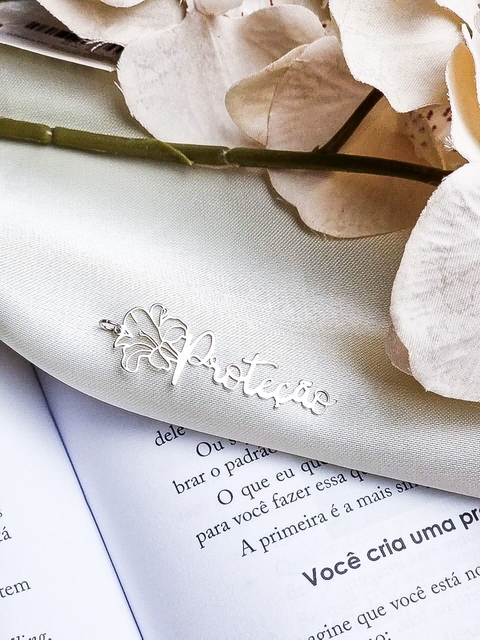 Pingente Proteção Floral