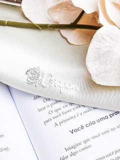 Pingente Coragem Floral