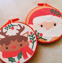 Kit para bordar "Navidad" con aguja mágica. en internet