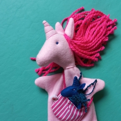 títeres unicornios con wawa