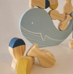 BALLENA EQUILIBRISTA - comprar online