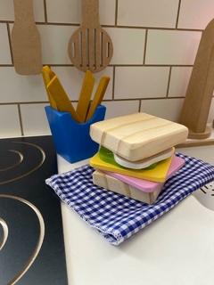 SÁNDWICH CON PAPAS