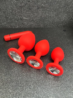 Kit Plug Anal de Silicone com power bullet na internet