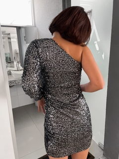 Vestido glow shine na internet