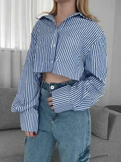 camisa cropped listrado fav - comprar online