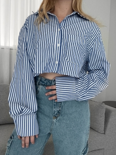 camisa cropped listrado fav