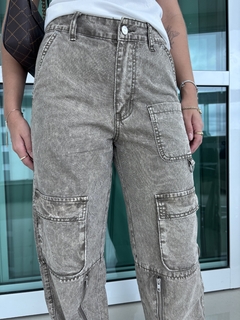 Calça jeans wide leg cargo soft na internet