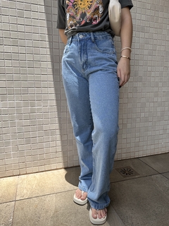 Calça jeans clowe