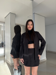 Conjunto blazer e saia basic - comprar online