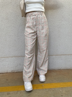 Calça xadrez romenes