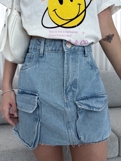 Saia jeans cargo bolt na internet