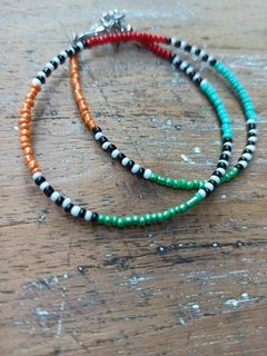 Collar rayado en internet