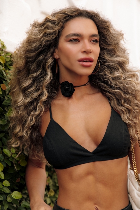 Choker Flower Preta