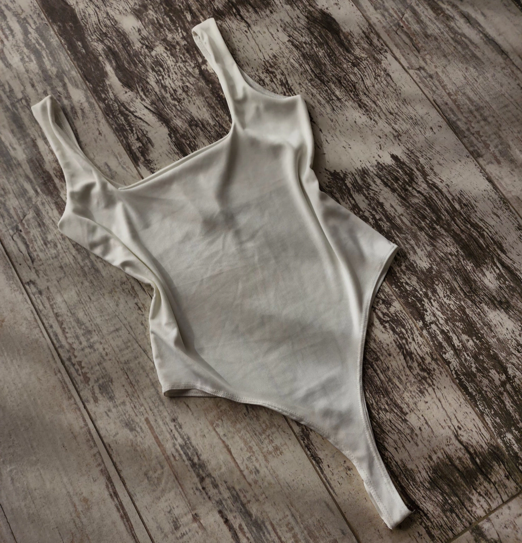 Body Mery de Licra con broche