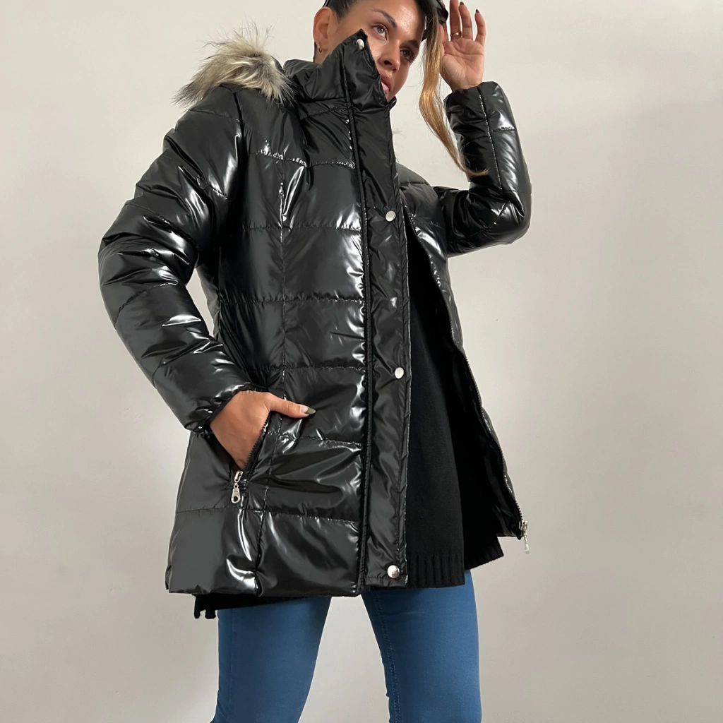 Puffer Larga Con Abrigo Interior Impermeable Metalizada