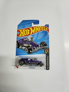 Hot Wheels Fusionbusta