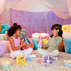 Rainbow High 120360 Muñeca Junior High Pj Party Fashion Sunny