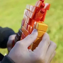 Pistola Lanza Dardos Nerf Minecraft Firebrand Hacha Hasbro 8954 en internet