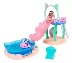Gabby Dollhouse 36225 Playset Pileta 10 piezas Sirenas - comprar online