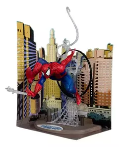 Estatua - MC Farlane 23cm Marvel Collection Amazing Spiderman 14771 - comprar online