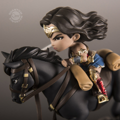 Figura Quantum DCC-0605A Mujer Maravilla a Caballo en internet