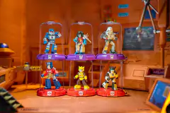 Domez - Figura Transformers 5cm con base en internet