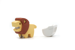 Animales de selva Halftoys Baby Playset 09cm Baby Leon + Cuna Muñeco encastre iman - All4Toys