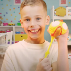 Elastik Stretcherz HTI004 Figura Estirable Slammerz - All4Toys