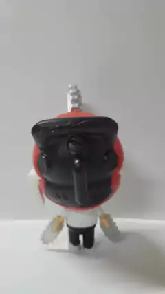 Simil Funko Chainsaw en internet