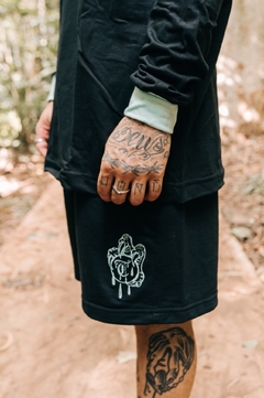 Camiseta Eleve-se Manga Longa na internet
