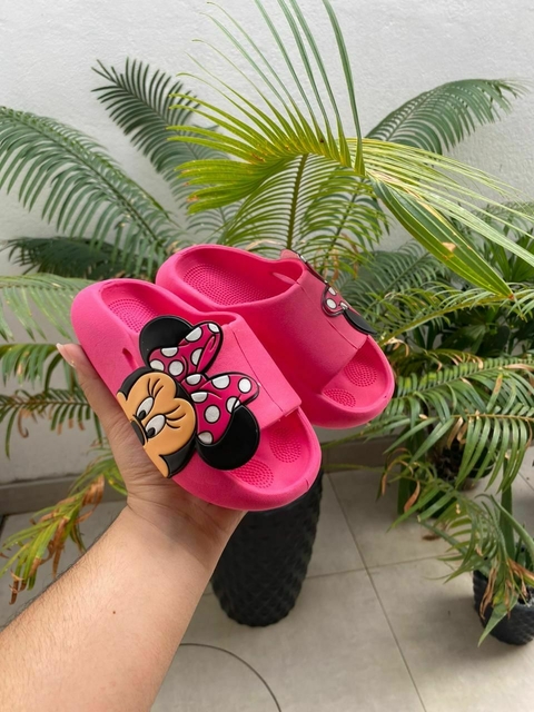 Chinelo Nuvem Minnie