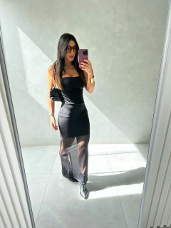 Vestido Tomara Tule na internet