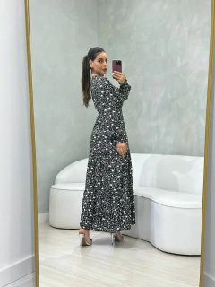 Vestido Beatrice na internet