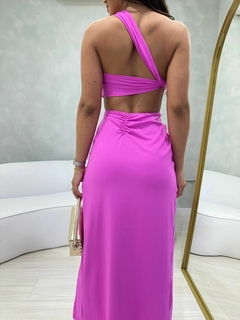 Vestido fenda recorte na internet