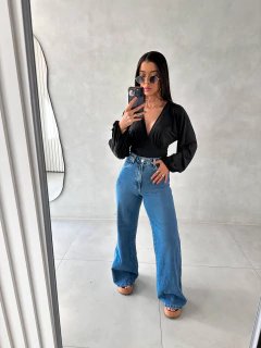 Wide Leg Lisa na internet