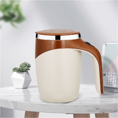 Taza mezcladora con USB