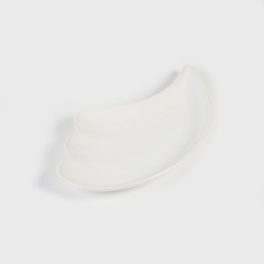 Plato porcelana blanca forma onda - Green Bazar