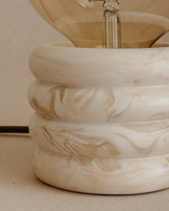 Imagem do BALLOON LAMP MARMORIZADA