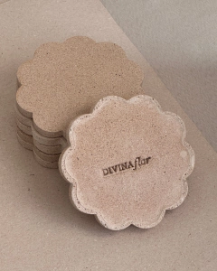 PORTA COPO FLOR AREIA