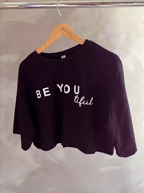Cropped Max Be You Tiful Preto